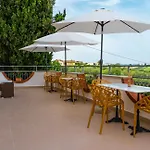 Bed & Breakfast Yucca - And Glamping Torano Nuovo