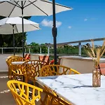 Bed & Breakfast Yucca - And Glamping 3*