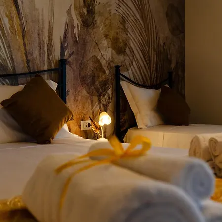 Yucca - And Glamping *