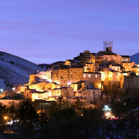 Yucca - Luxury And Glamping Nocleg ze śniadaniem 3*