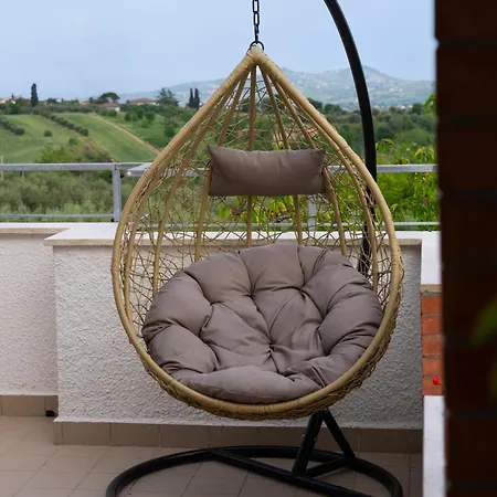 Yucca - And Glamping Bed & Breakfast
