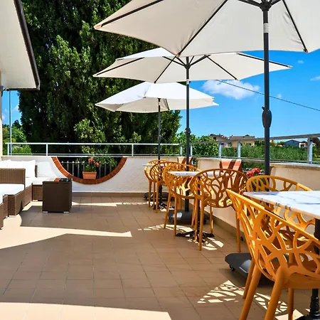 Yucca - And Glamping Couette-café Torano Nuovo